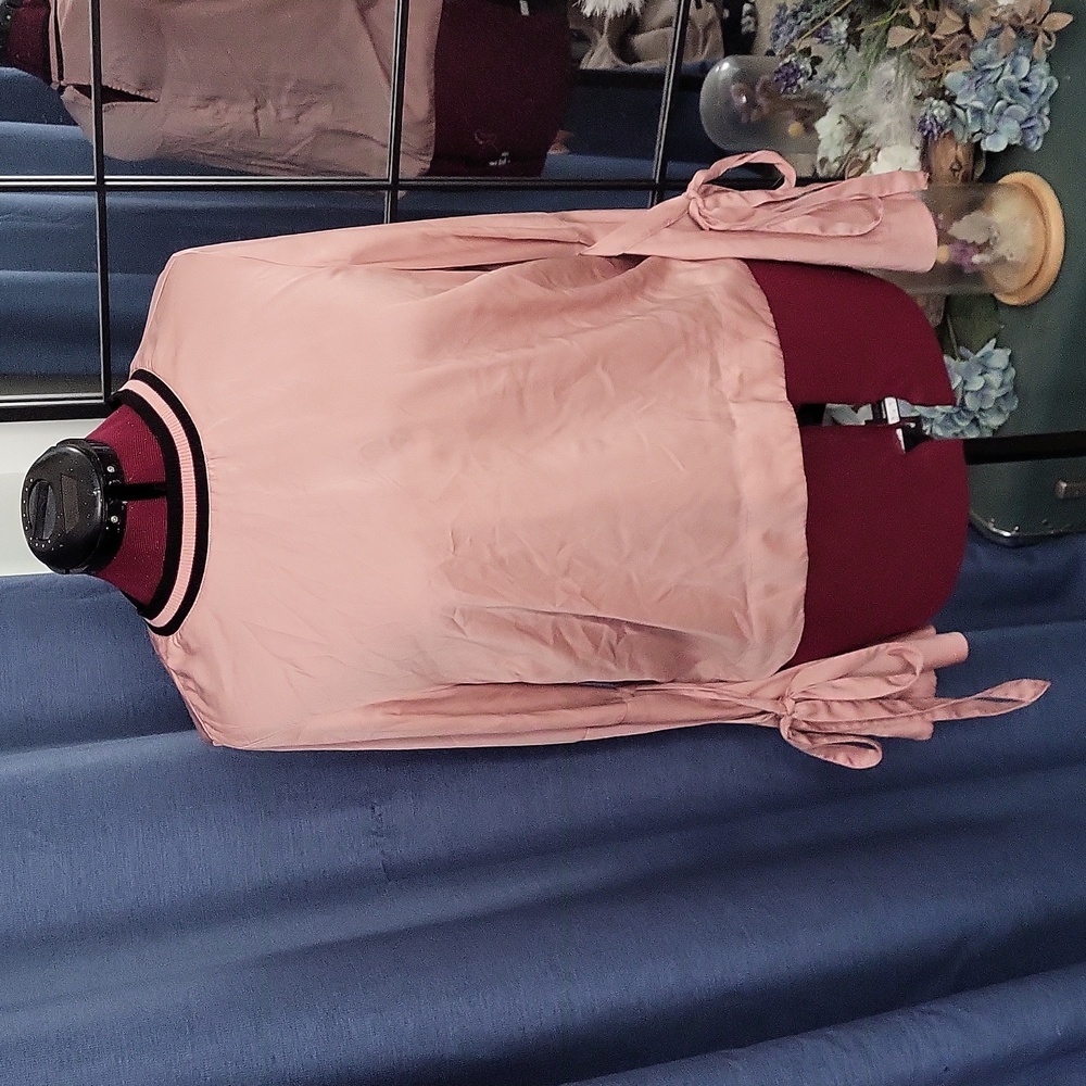 Hippie Laundry Satin Bell-Sleeve Top w/ bow detail Size L